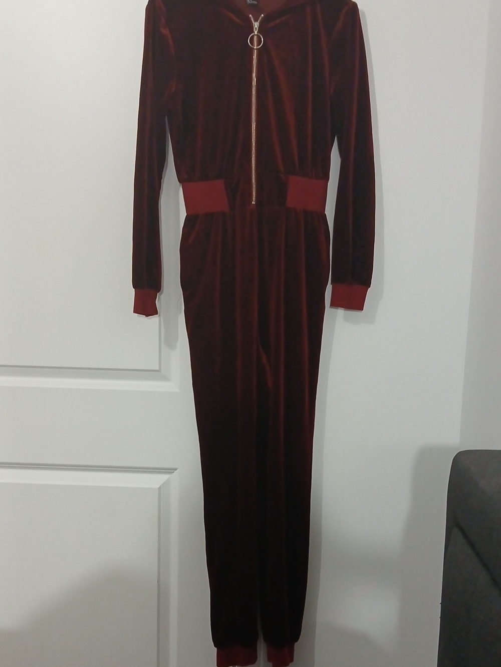 Forever 21 Velvet Zip-Front Jumpsuit in Deep Burgundy